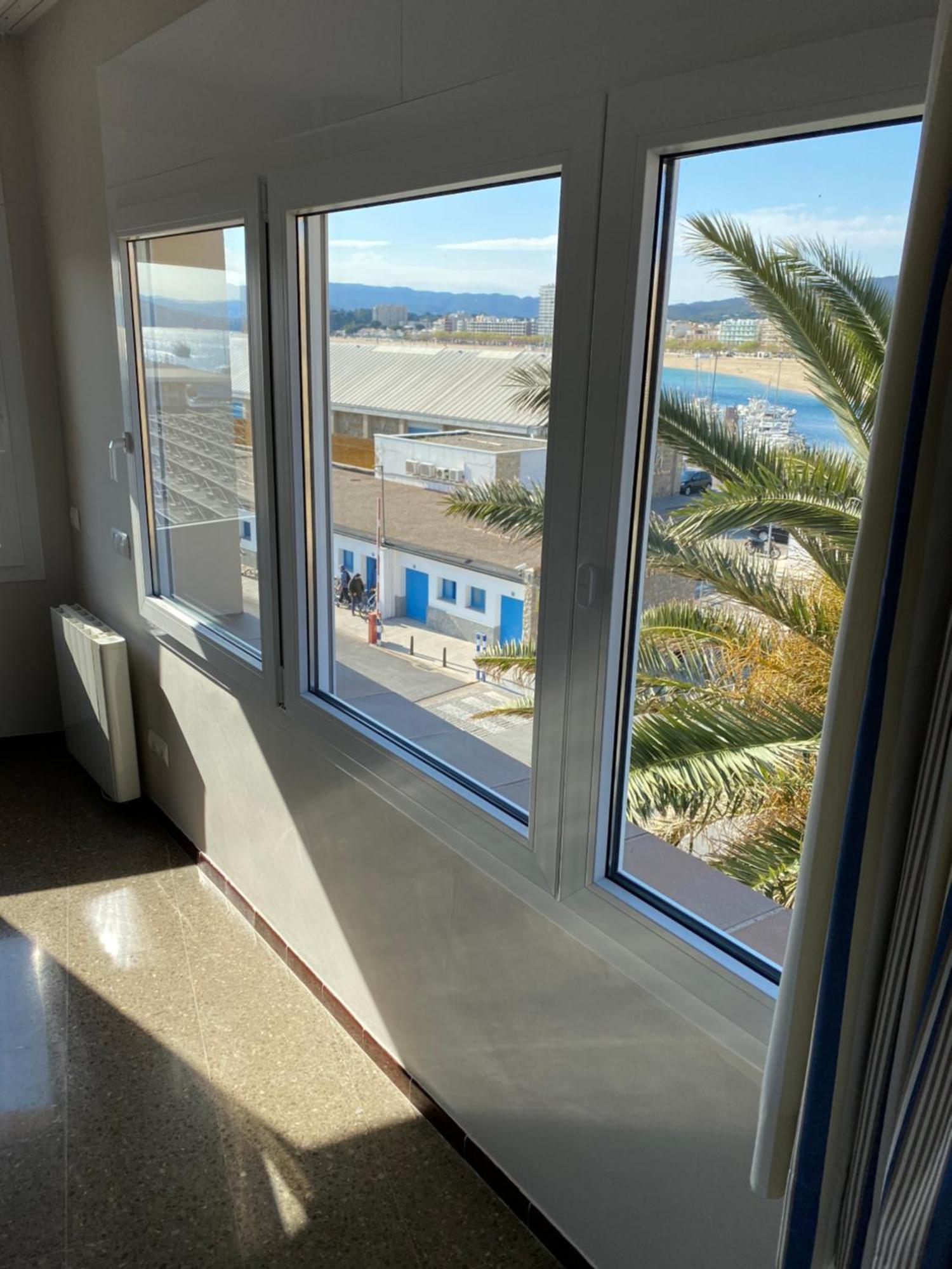 פלאמוס Apartaments La Catifa Now With Elevator!!! מראה חיצוני תמונה