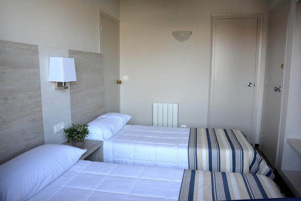 פלאמוס Apartaments La Catifa Now With Elevator!!! מראה חיצוני תמונה